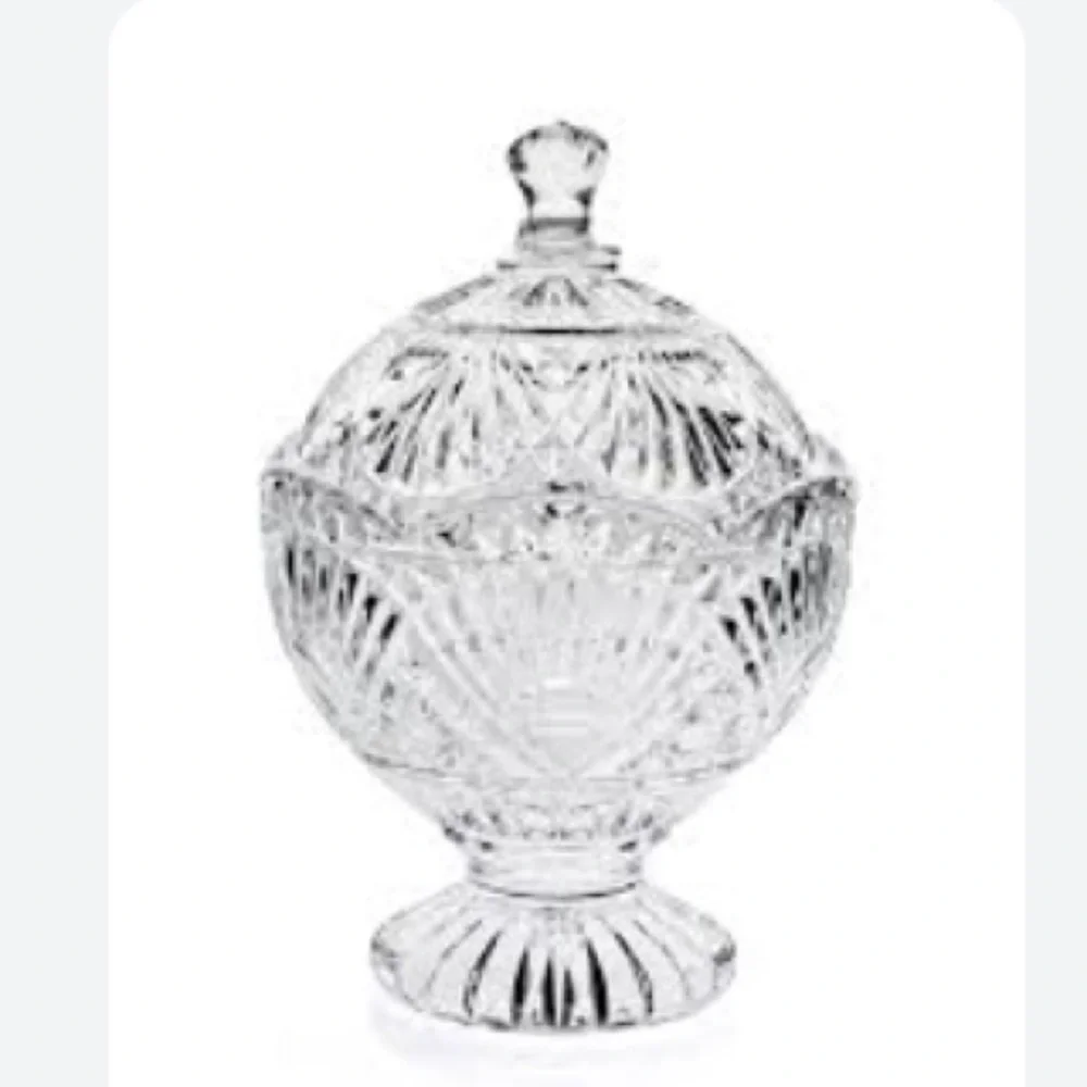 Shannon 24% Crystal Lead Bowl with Lid